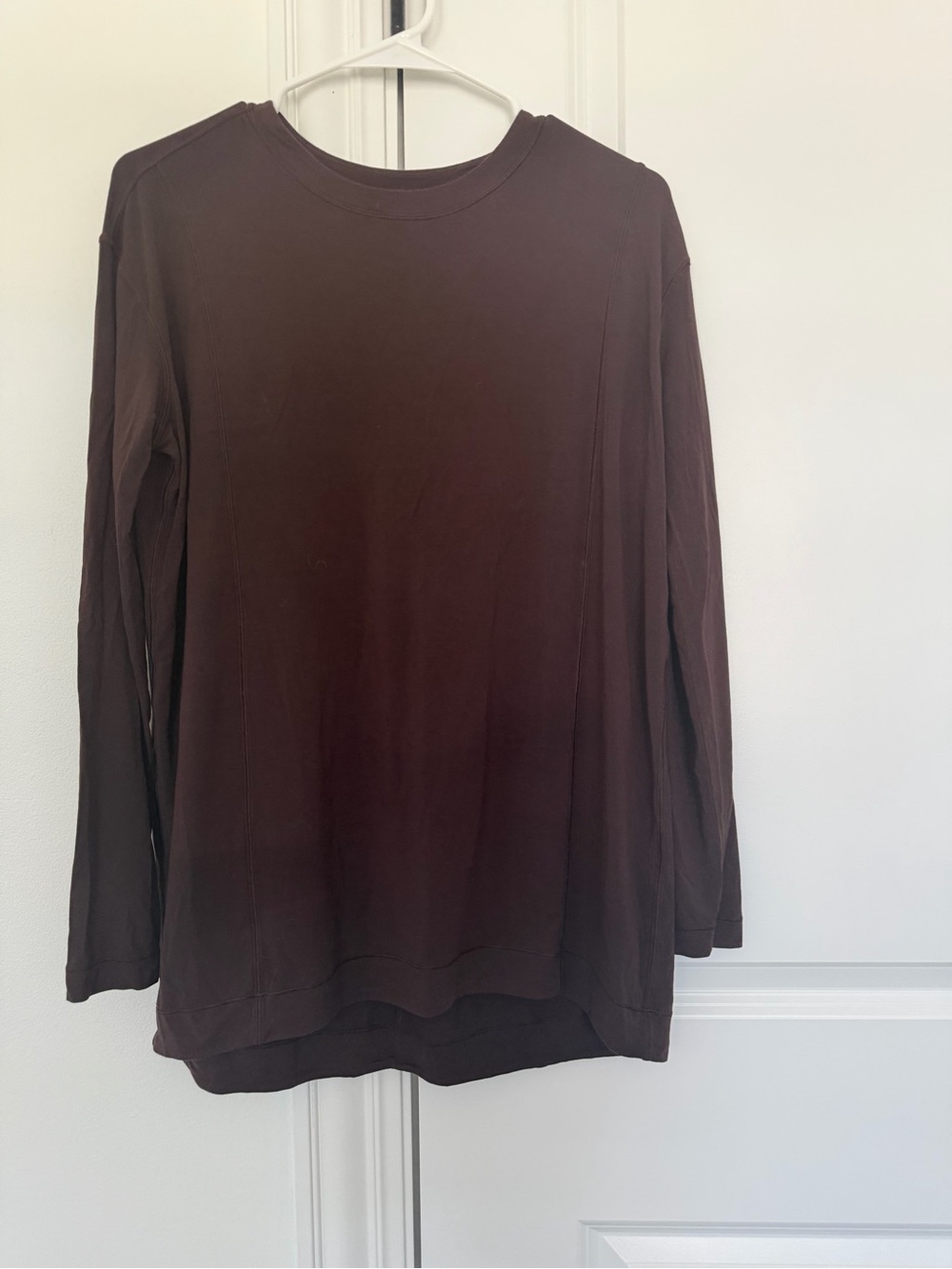 lululemon athletica Long Sleeve Tee - Dark Brown